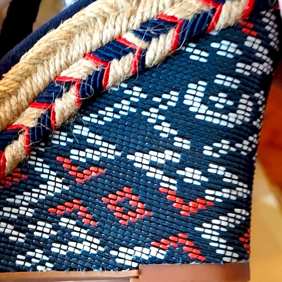 🆕️ CAbi Navy Blue Espadrille Wedge Sandals (Original Box) Boho Style Size 6 - Picture 6 of 14